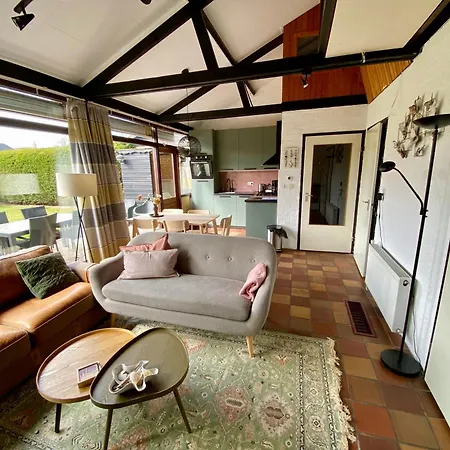 Boerenslag 15 بيت للعطل Sint Maartensvlotbrug